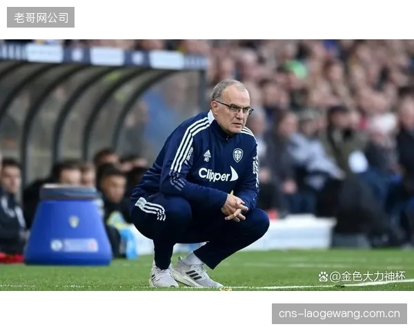乌拉圭进攻模式过于依赖边路，贝尔萨需解决球队在密集防守下的破局难题。
